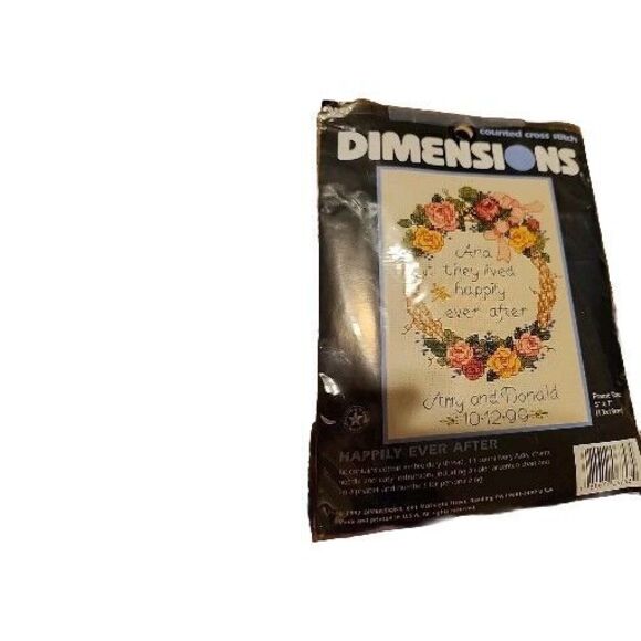 DIMENSIONS Counted Cross Stitch Kit #6743 HAPPILY EVER AFTER 5x7” to Personalize - Picture 4 of 6